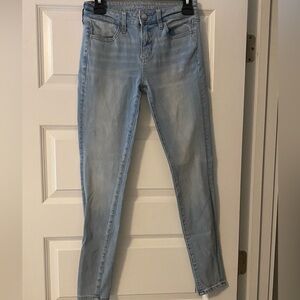 American Eagle 360 next level skinny jeans size 4 regular